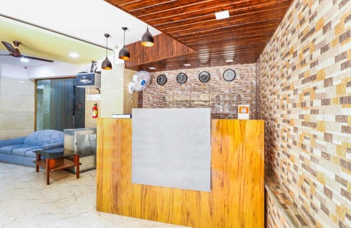 Kurla West Hotel | Hotel Crystal Inn
