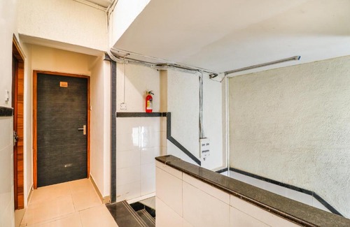 Kurla West Hotel | Hotel Crystal Inn