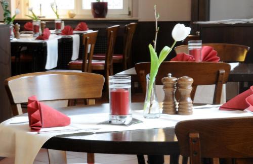 Doebeln Hotel | Hotel Döbelner Hof