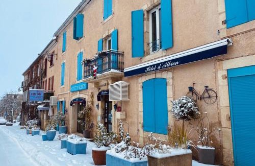 Sault Hotel | Hotel D'Albion