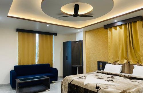 Danapur Hotel | Hotel D B Palace