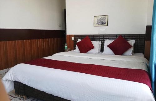 Kandaghat Hotel | Hotel D Pal