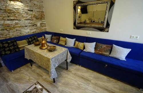 Kutaisi Apartment | Hotel Daisy S Home
