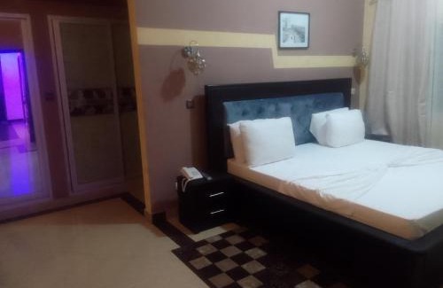Brazzaville Hotel | hotel Daniel's 1er