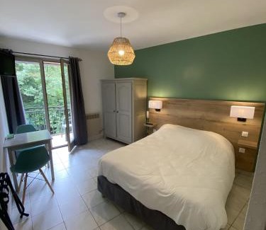 Hures-la-Parade Hotel | Hotel de la Jonte