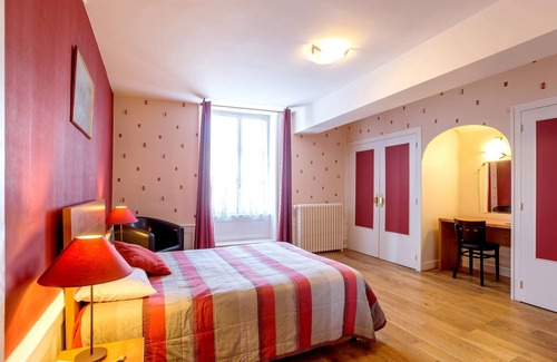 Mornant Hotel | Hotel de la Poste