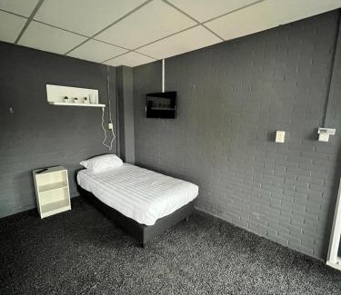 Rogat Hotel | Hotel de Raket