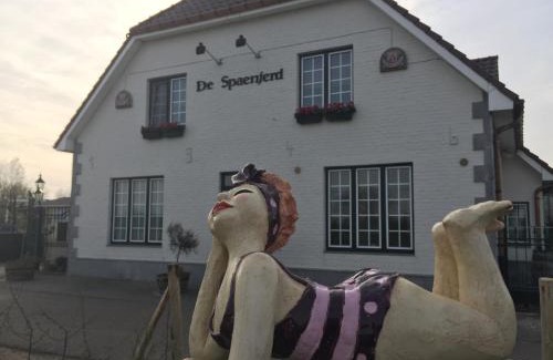 Ophoven Hotel | Hotel De Spaenjerd
