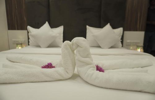 Khattalwada Hotel | Hotel Decent
