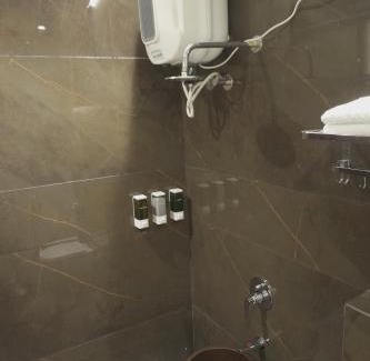 Khattalwada Hotel | Hotel Decent