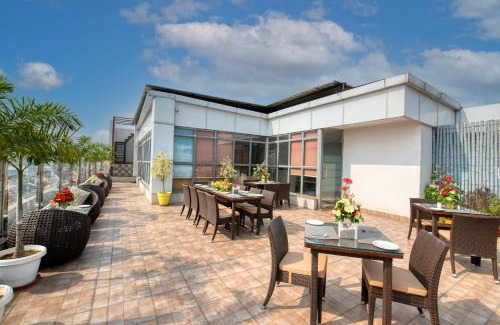 Indira Nagar Hotel | Hotel Deep Clarks Inn Lucknow