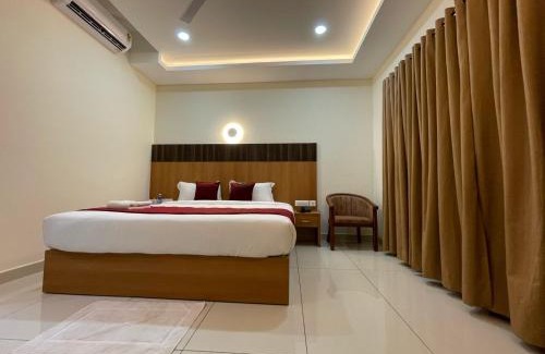 Palakkad Hotel | Hotel Deepakam Inn