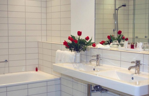 Deidesheim Hotel | Hotel Deidesheimer Hof