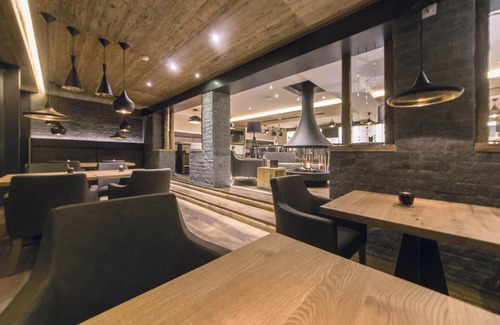 Ravaisch Hotel | Hotel des Alpes