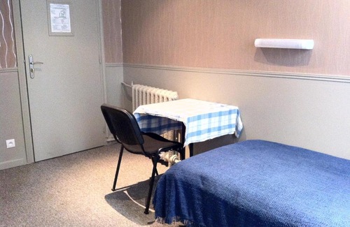 Quartier de Rochechouart Hotel | Hotel Des Arts
