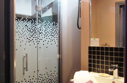 Millau Hotel | Hotel Des Causses