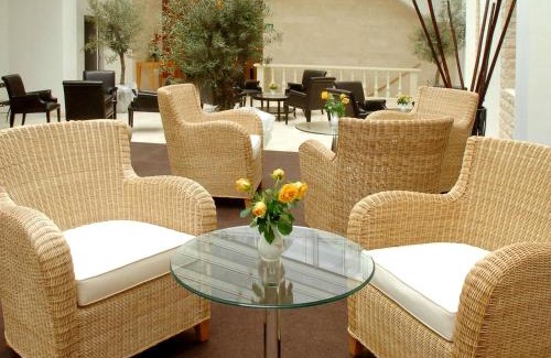 Rogier Hotel | Hotel des Colonies Brussels by Mercure
