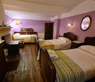 Saint-Martin-dʼEntraunes Bed & Breakfast | Hotel des Etrangers