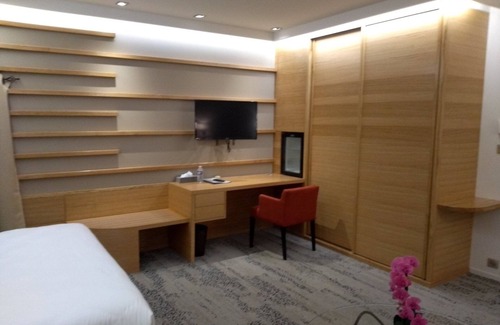 Le Rouget Hotel | Hotel des Voyageurs