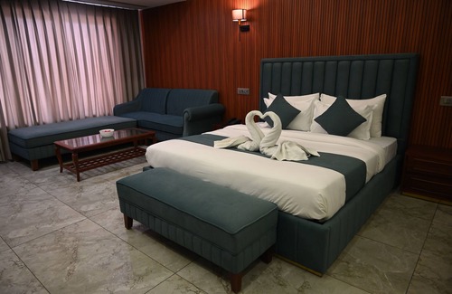 Bathinda Hotel | Hotel Devaan