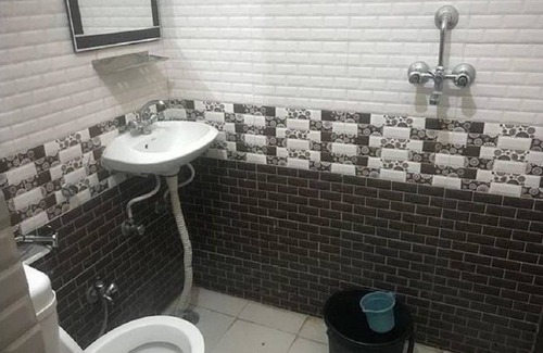 Jaipur District Hotel | Hotel Dharohar Palace