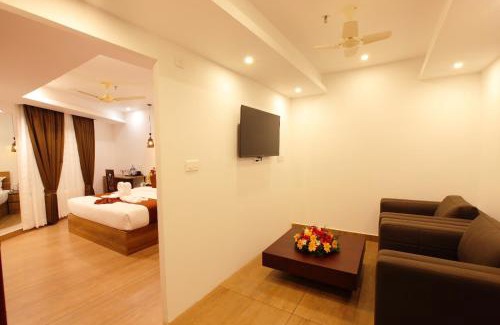 Karunagappally Hotel | Hotel Diamond Fort