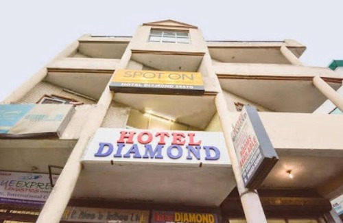 Jalandhar Hotel | HOTEL DIAMOND