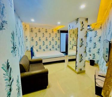Sealdah Hotel | Hotel Diamond inn-Esplanade