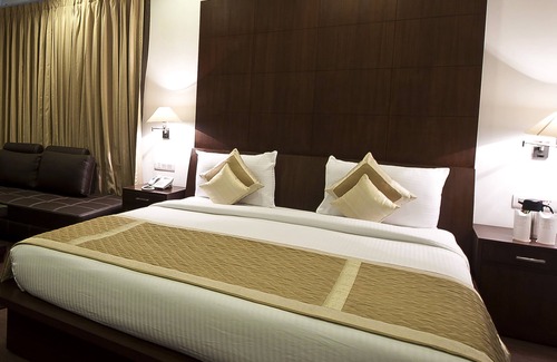 New Friends Colony Hotel | Hotel Divine Paradise