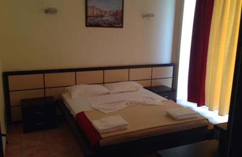 Sarande Hotel | Hotel Dodona