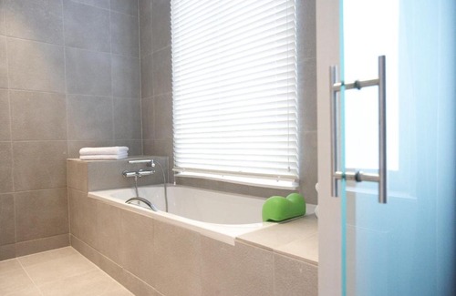 Boom Hotel | Hotel Domus