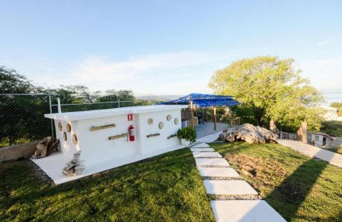 Punta Rucia Hotel | Hotel Don Bululo Camping Lodge