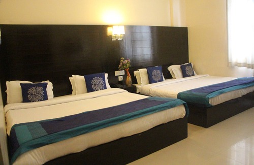 Bahadrabad Hotel | Hotel Dream Land