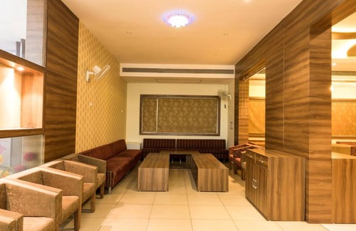 Kolar Road Hotel | Hotel Drishti, Bhopal