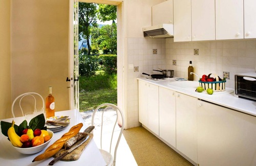 Pegomas Hotel | Hotel Du Bosquet