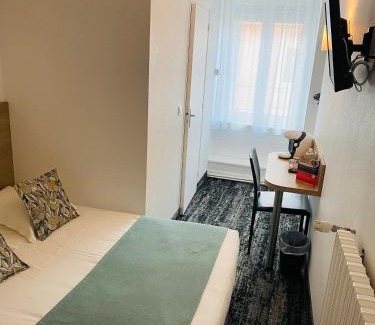 Cherbourg-en-Cotentin Hotel | Hotel du Louvre