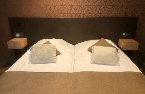 Kortrijk Hotel | Hotel Duivels Paterke Harelbeeksestraat 29, 8500 Kortrijk