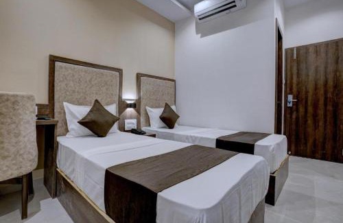 Thane West Hotel | Hotel Durga-Bluzap Hospitality Thane Railway Station