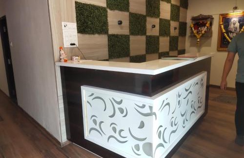 Thane West Hotel | Hotel Durga-Bluzap Hospitality Thane Railway Station
