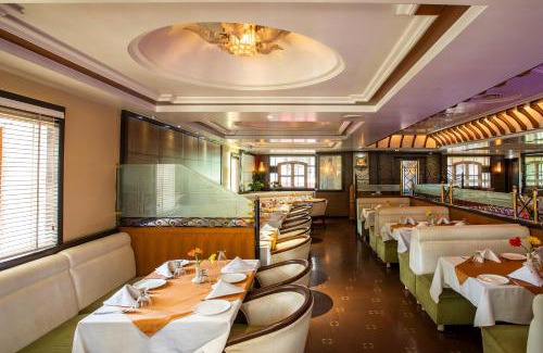 Thane West Hotel | Hotel Dwaraka Residency