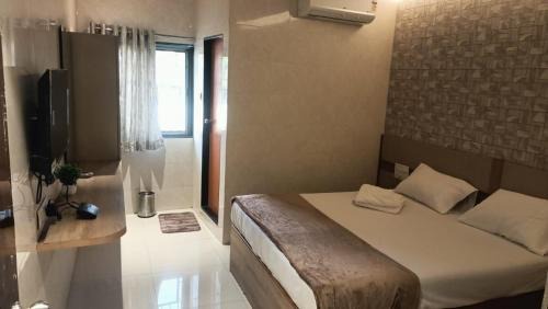 Chembur East Hotel | Hotel Eastern Plaza