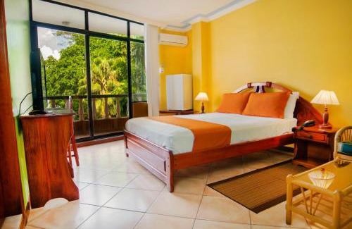 Coca Hotel | Hotel El Auca