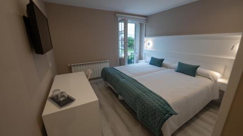 Soto Del Barco Hotel | Hotel El Parador