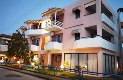 Paralia Dionysiou Hotel | Hotel Eleni