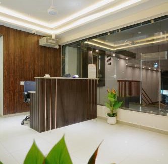 Ahmedabad City Centre Hotel | Hotel Elite inn - Mirzapur