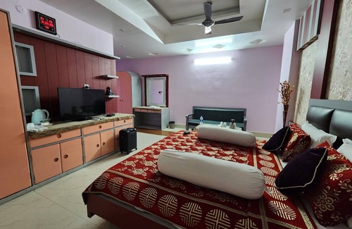 Cooch Behar Hotel | Hotel Ellora