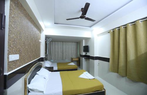 Gandhi Nagar Hotel | Hotel Embassy