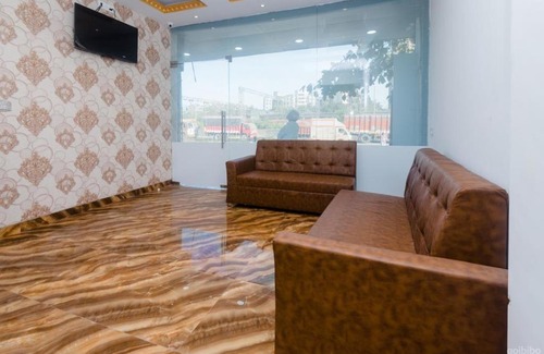 Dharavi Hotel | Hotel Embassy Suites - Bandra Kurla Complex - BKC Mumbai