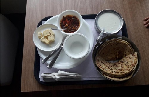 Kandaghat Hotel | Hotel Emerald Valley