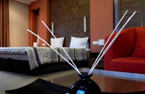 Tetovo Hotel | Hotel Emka